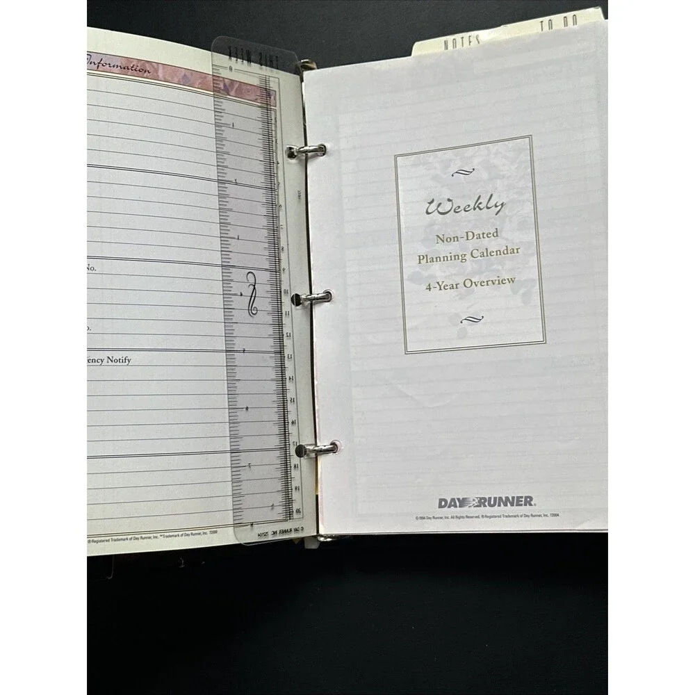 Vintage Perennials Navy Personal Organizer Planner Day Runner 9.5